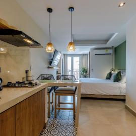 De la cruz Studio Apartments