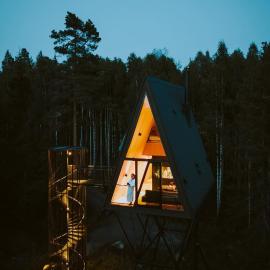 PAN Treetop Cabins: Åsnes şehrinde bir otel