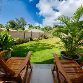 Farish Self Catering, ξενοδοχείο σε Anse Volbert Village