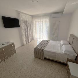 Le Petite House - SOPHIA - Soggiorna con stile