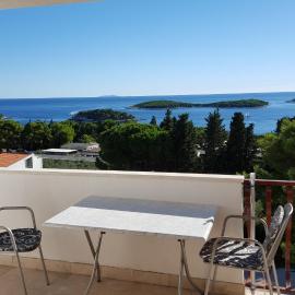 Apartments and Rooms Rogosic, hotel v destinaci Hvar