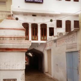 Natraj Guest House، فندق في أجمير