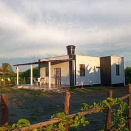 Cabaña frente al mar Encanto del Viento