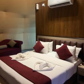 Bright Stars Camp, hotel in Disah