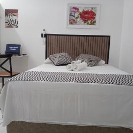 Loft4 COMPLETO AR CANAIS ASSINAT GARAGEM INTERNET prox Aparecida e Industrias
