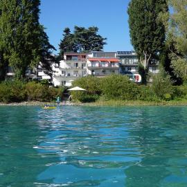 Strandhotel Seehof, готель у місті Юберлінген