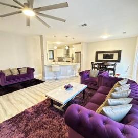 California Dreams, hotel di Lancaster
