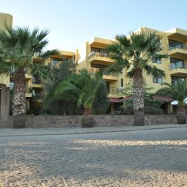 Palm Court Suites, hotell i Ayvalık