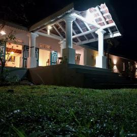 Lekham Walauwa, khách sạn ở Matale