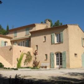 Studio indépendant en RDC de villa, parking, hôtel à Pertuis