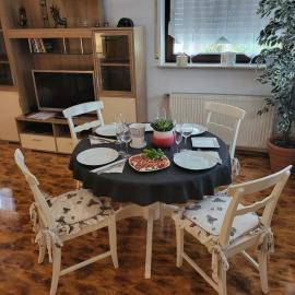 Ferienapartment Schlummerhausen für bis zu 5 Personen, Haustiere willkommen und kostenfrei, mit Einbauküche, WLAN, Smart-TV, Alexa