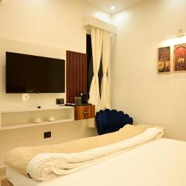 Hotel Vedic Inn、Faizābādのホテル