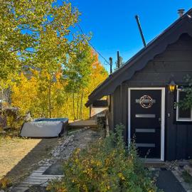 The Golden Moose Chalet