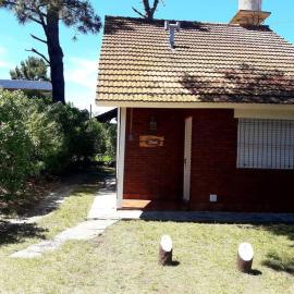Casa en Barrio Privado Hipocampo, hotel in Villa Gesell