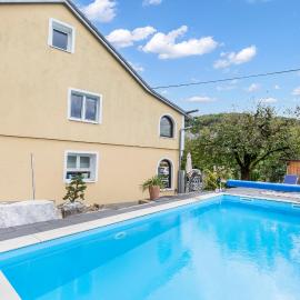 Haus am Mühlbach in Götzendorf, hotel em Eggolsheim