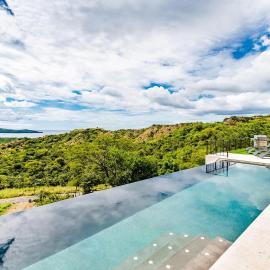Ocean View, Infinity Pool and Gated Luxury