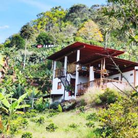 Casa La Martina disponible en Jardín Antioquia, hotel in Jardin