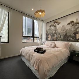 2BR CBD sunlit residence - Bourke Street shops