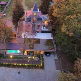 Terp, hotelli kohteessa Poperinge