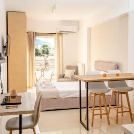 Downtown Comfy Studio – hotel w mieście Korynt