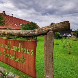 Seminar und Landhaus Schönbeck, hotell i Schönbeck