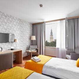 Hotel Arche, מלון בצ'נסטוחובה