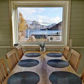 Segla view house, Hotel in Mefjordvær