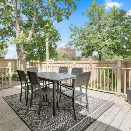 City Oasis Awaits Cozy DT Home With Hot Tub Vikings