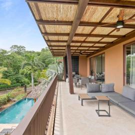 Hilltop Haven with Pool, Terrace and Sea Breeze, hotel a Ocotal