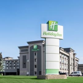 Holiday Inn Calgary Airport by IHG, hotel em Calgary