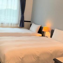 Toyoko Inn Niihama Ekimae: Niihama şehrinde bir otel