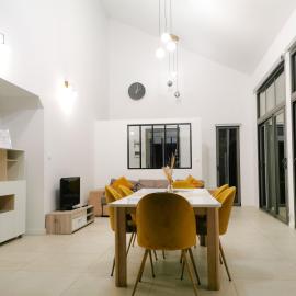 Ker EL-RAPHA - Logement centre ville Saint-Avé à 5 min de Vannes - proche Golfe du Morbihan, hotel i Saint-Avé