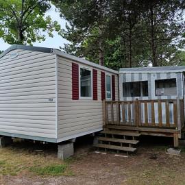 MH F52 Camping Bois Masson, hotel a Saint-Jean-de-Monts