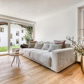 Appartement Matteo, Hotel in Strass