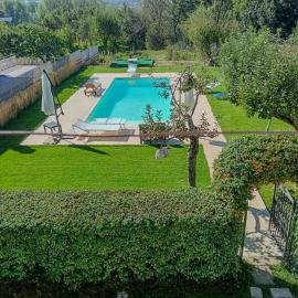 Casa Fiorella - Irpinia, hotell i Lioni