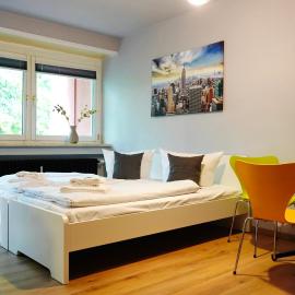 Naturnahes Apartment- 3 Betten-Waschmaschine-Parkplatz-Balkon