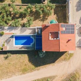 Casa Mirador de los Tomillos – hotel w mieście Azuel