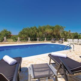 Stunning Apartment In Barbat With Wifi