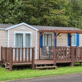 Pet Friendly Stacaravan In Irrhausen, hotel Irrhausenben