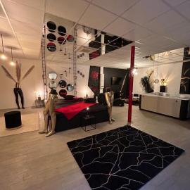 L'escapade sensuelle - la love room d'Epernay, hotel em Épernay