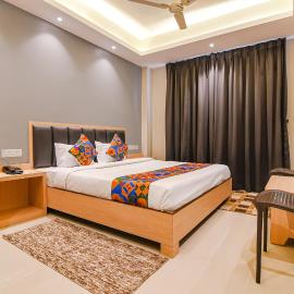 FabHotel JP - Nr Sataragachhi Railway Station, hotelli kohteessa Howrah