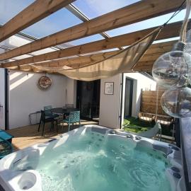 Apb Spa locations avec jacuzzi privatif