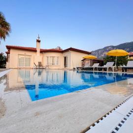 Villa Lapethos