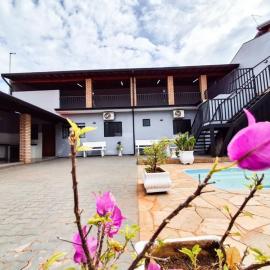 Casa mana, Hotel in Olímpia