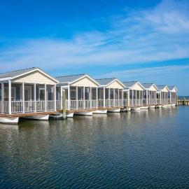 Blufin Bungalows & Marina, hotel in Chincoteague