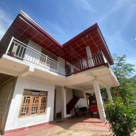 Meemure Rawana Adawiya, hotel a Mimure