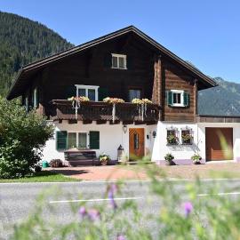 Ferienhaus-Pfeifer, eu, hotel in Sankt Gallenkirch