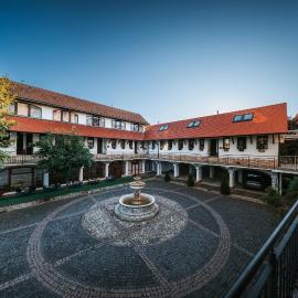 Apartman Reduta, hotel din Lučenec