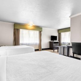 Best Western Plus Parkway Inn: Wilsonville şehrinde bir otel
