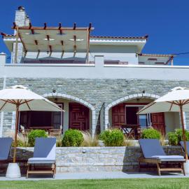 Limanaki Studios, hotel u gradu Elija Lakonijas